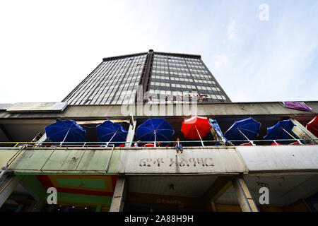 Un edificio commerciale nell'area PIazza di Addis Abeba. Foto Stock