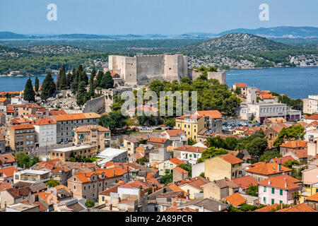 San Michele della fortezza di Sibenik, Croazia. Destinazione di viaggio. Tema architettonico. Foto Stock