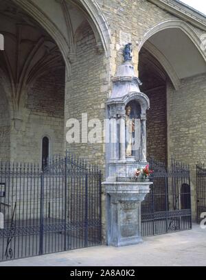 PORTADA DE S MIGUEL CON LA Virgen Blanca. Posizione: ST. MICHAEL's Church. VITORIA. ALAVA. Spagna. VIRGEN BLANCA. SANTA MARIA LA BLANCA. Foto Stock