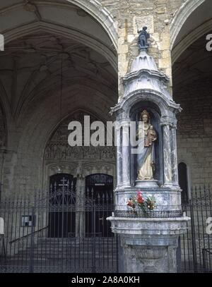 PORTADA DE S MIGUEL CON LA Virgen Blanca. Posizione: ST. MICHAEL's Church. VITORIA. ALAVA. Spagna. VIRGEN BLANCA. SANTA MARIA LA BLANCA. Foto Stock