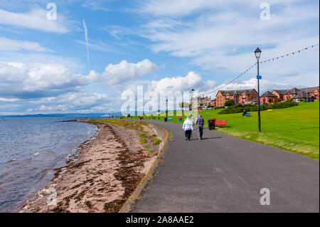 Il lungomare a Largs, North Ayrshire, in Scozia Foto Stock