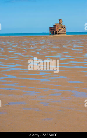 Torre di granella nel fiume Meday Kent. Una parte della granella forte che fu costruito per proteggere Sheerness dockyard e del Tamigi Foto Stock