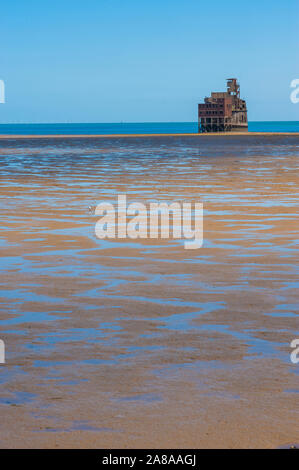 Torre di granella nel fiume Meday Kent. Una parte della granella forte che fu costruito per proteggere Sheerness dockyard e del Tamigi Foto Stock