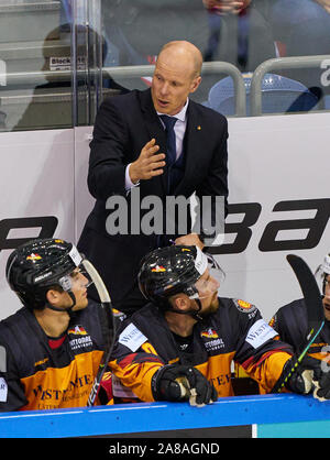 Krefeld, Germania. 07 Nov, 2019. Hockey su ghiaccio Deutschland Cup, Germany-Russia, Krefeld, il Nov 9, 2019 DEB allenatore nazionale Toni SÖDERHOLM, DEB headcoach, team manager, Germania - RUSSIA DEB HOCKEY SU GHIACCIO DEUTSCHLAND CUP in Krefeld, Germania, 07 novembre 2019, STAGIONE 2019/2020, Credito: Peter Schatz/Alamy Live News Foto Stock