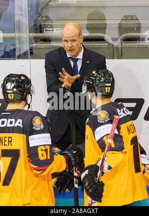 Krefeld, Germania. 07 Nov, 2019. Hockey su ghiaccio Deutschland Cup, Germany-Russia, Krefeld, il Nov 9, 2019 DEB allenatore nazionale Toni SÖDERHOLM, DEB headcoach, team manager, Germania - Russia 4-3 DEB HOCKEY SU GHIACCIO DEUTSCHLAND CUP in Krefeld, Germania, 07 novembre 2019, STAGIONE 2019/2020, Credito: Peter Schatz/Alamy Live News Foto Stock