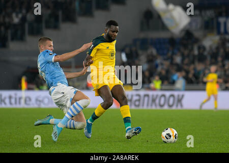 Roma, Italia. 07 Nov, 2019. LAZIO X CELTIC - buttare durante il match tra Lazio vs Celtic tenutasi presso l'Estadio Olimpico di Roma. Il match è valido per Europa Liga 2019/2020. (Foto: Richard Callis/Fotoarena) Credito: Foto Arena LTDA/Alamy Live News Foto Stock