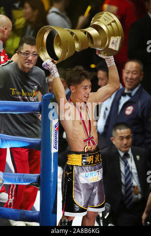 Diventare il unified IBF e WBA Peso gallo campione. 7 Nov, 2019. Naoya Inoue (JPN), 7 novembre 2019 - Pugilato : finale del World Boxing Super Serie - Peso gallo torneo, a Saitama Super Arena, Saitama, Giappone. Inoue ha vinto la lotta per diventare il unified IBF e WBA Peso gallo campione. Credito: YUTAKA AFLO/sport/Alamy Live News Foto Stock
