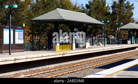 Los Angeles, California - Lincoln/Cypress dalla Metro rail Gold Line Station Foto Stock