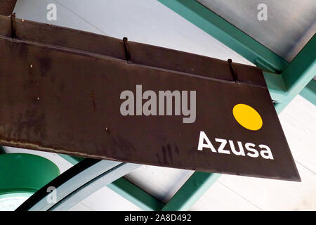 Los Angeles, California - la Ferrovia Metropolitana Linea Oro alla stazione di Azusa Foto Stock