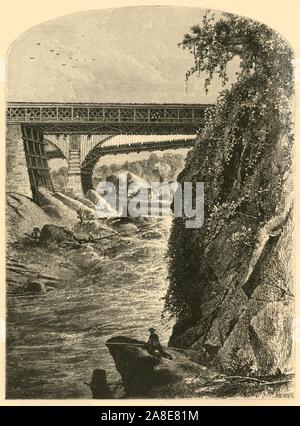 "Soffietto cade', 1874. La Tucker pedaggio ponte sopra il fiume Connecticut a soffietto cade, Vermont, USA. "Soffietto cade...è ben noto come luogo di sosta delle ferrovie e, in una certa misura, un luogo di villeggiatura estiva. Le cascate che danno il capo fascino al posto, sono una successione di rapide nel Connecticut [River]. Queste rapide si estendono non lontano da un miglio lungo la base di un alta e scoscesa collina...che porta il nome di caduta di montagna". Dal pittoresco America; o, la terra in cui viviamo, una delimitazione dalla penna e matita di montagne, fiumi, laghi...con illustrazioni o Foto Stock