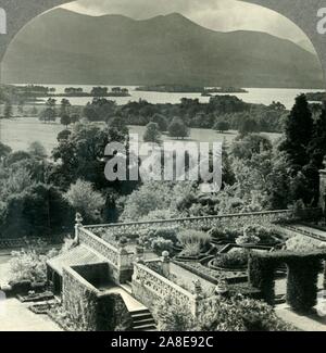 'Basso lago Killarney, a sud-ovest dal Signore Kenmare's Mansion, nella contea di Kerry, Irlanda', c1930s. La vista dalla terrazza di Kenmare casa sulle rive del Lough Leane, laghi di Killarney. Da "Giro del mondo". [Keystone View Company, Meadville, Pa., New York, Chicago, Londra] Foto Stock