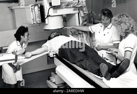 Reparto di radiologia, Queen's Medical Center, Nottingham Regno Unito 1990 Foto Stock