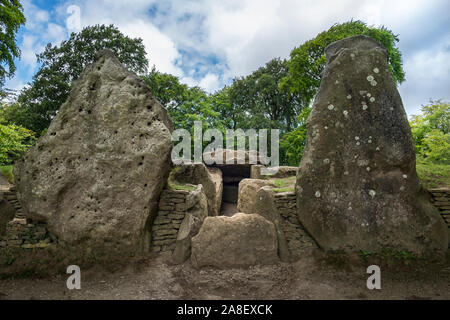 Waylands Smithy long barrow neolitico sito di sepoltura Ashbury Oxfordshire Foto Stock