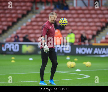 Il 2 novembre 2019, Bramall Lane, Sheffield, Inghilterra; Premier League, Sheffield Regno v Burnley : Joe Hart (20) di Burnley durante il pre-partita di credito warmup: Mark Cosgrove/news immagini Foto Stock