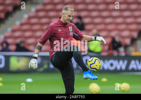 Il 2 novembre 2019, Bramall Lane, Sheffield, Inghilterra; Premier League, Sheffield Regno v Burnley : Joe Hart (20) di Burnley durante il pre-partita di credito warmup: Mark Cosgrove/news immagini Foto Stock