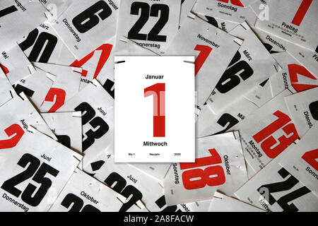 Kalender, Kalenderblatt, Tage, tag, 1. Januar, Neujahr, 2020, Kalendertage, mehrere, Termin, termine, Foto Stock