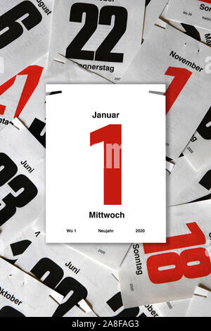 Kalender, Kalenderblatt, Tage, tag, 1. Januar, Neujahr, 2020, Kalendertage, mehrere, Termin, termine, Foto Stock