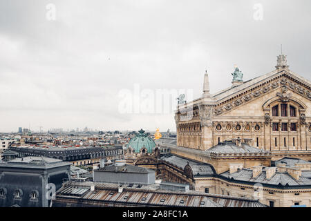 Vista su Opera Garnier di Parigi Foto Stock