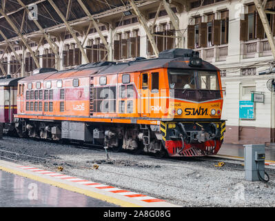 Bangkok, Tailandia - 25 Maggio 2019: vecchia Bangkok Stazione ferroviaria informalmente conosciuta come stazione di Hualamphong. La principale stazione ferroviaria di Bangkok Foto Stock