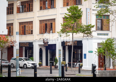 Georgetown Penang - 25 Aprile 2019 : vista la mattina nella città circondata da edifici coloniali. Foto Stock