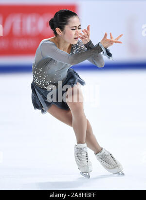 Chongqing Cina. 9 Nov, 2019. Satoko Miyahara del Giappone compie durante il ladies pattinaggio gratuito presso l'ISU Grand Prix di Pattinaggio di Figura tazza di Cina 2019 a Chongqing, sud-ovest della Cina, nov. 9, 2019. Credito: Xue Yubin/Xinhua/Alamy Live News Foto Stock