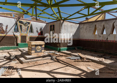 Chiesa abbandonata in Kowop, Baragoi, Distretto Samburu County, Kenya Foto Stock