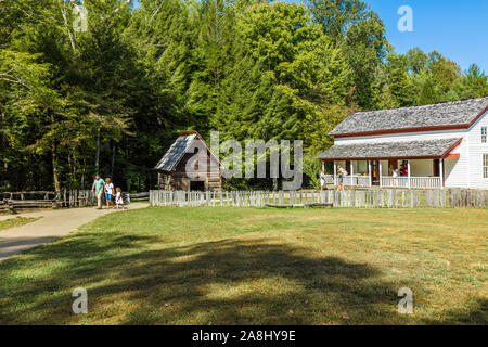 Becky Cable House in Cades Cove nel Parco Nazionale di Great Smoky Mountains nel Tennessee negli Stati Uniti Foto Stock