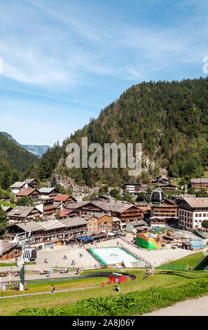 MEGEVE, AUVERNIA, FRANCIA-settembre 2015. Megeve è un comune e località ubicata nella regione Rhône-Alpes, nel dipartimento di Alta Savoia, nel Foto Stock