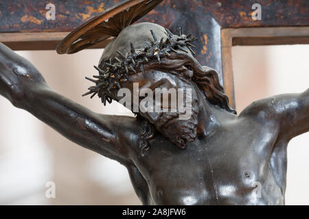 Il cristianesimo, Gesù Cristo crocifisso su una croce Foto Stock