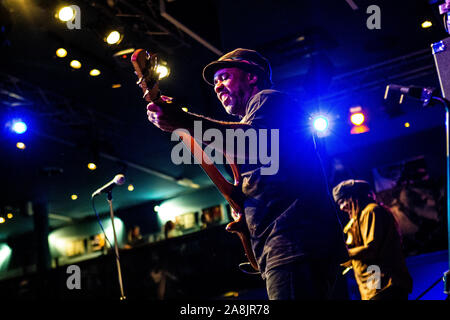 Milano Italia 1 novembre 2019 i Fratelli Wooten live al Blue Note © Roberto Finizio / Alamy Foto Stock