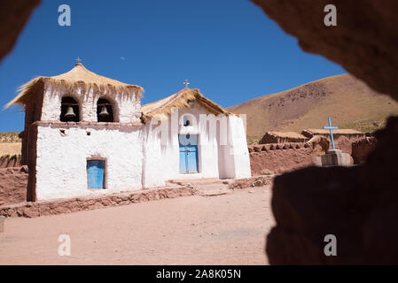 Machuca (2004) villaggio nei pressi di gayser del Tatio, il deserto di Atacama, Cile Foto Stock