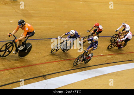 Glasgow, Regno Unito. Il 9 novembre 2019. Francia Prendere l'oro nella mens Madison a Chris Hoy Velodrome in Glasgow. 9 novembre 2019 Dan-Cooke credito/Alamy Live News Foto Stock