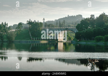 Il Putra moschea a Putrajaya Malaysia Foto Stock