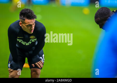 Lautaro martínez ,fc internazionale) durante Inter vs Hellas Verona, Milano, Italia, 09 Nov 2019, Calcio Calcio italiano di Serie A del campionato Gli uomini Foto Stock