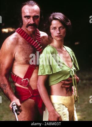 SEAN CONNERY e Charlotte Rampling in ZARDOZ (1974), diretto da John Boorman. Credito: 20TH CENTURY FOX / Album Foto Stock