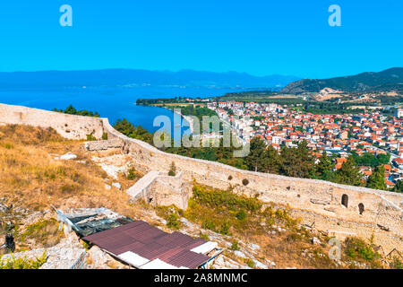 OHRID MACEDONIA - Agosto 7, 2019 : vista panoramica di Ohrid da Samuele della fortezza nella Repubblica di Macedonia. Ohrid è nel Patrimonio Mondiale UNESCO dal lago Foto Stock