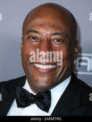 CULVER CITY, LOS ANGELES, CALIFORNIA, STATI UNITI D'AMERICA - novembre 09: Byron Allen arriva a 2019 Baby2Baby gala tenutosi a 3Labs il 9 novembre 2019 a Culver City, Los Angeles, California, USA. (Foto di Xavier COLLIN/Image Press Agency) Foto Stock