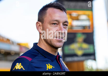 Wolverhampton, Regno Unito. Il 10 novembre 2019. John Terry Assistant Manager di Aston Villa durante il match di Premier League tra Wolverhampton Wanderers e Aston Villa al Molineux, Wolverhampton domenica 10 novembre 2019. (Credit: Alan Hayward | MI News) La fotografia può essere utilizzata solo per il giornale e/o rivista scopi editoriali, è richiesta una licenza per uso commerciale Credito: MI News & Sport /Alamy Live News Foto Stock