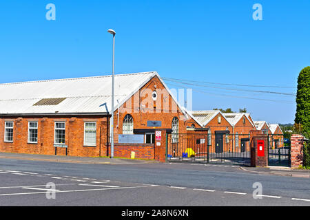 La Morgan Motor Company è stata edificio classico auto sportive nella Malvern Link Fabbrica per oltre 100 anni. Ogni macchina è costruita a mano al compratore spec Foto Stock