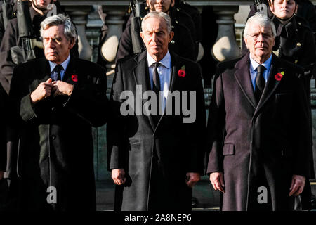 Whitehall, Londra, Regno Unito. Il 10 novembre 2019. Ex Primi Ministri assiste il Servizio Nazionale del ricordo presso il Cenotafio. David Cameron, Gordon Brown, Tony Blair, John Major. Foto di Julie Edwards./Alamy Live News Foto Stock