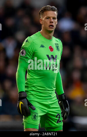 Wolverhampton, Regno Unito. Il 10 novembre 2019. ¯rjan Nyland di Aston Villa durante il match di Premier League tra Wolverhampton Wanderers e Aston Villa al Molineux, Wolverhampton domenica 10 novembre 2019. (Credit: Alan Hayward | MI News) La fotografia può essere utilizzata solo per il giornale e/o rivista scopi editoriali, è richiesta una licenza per uso commerciale Credito: MI News & Sport /Alamy Live News Foto Stock