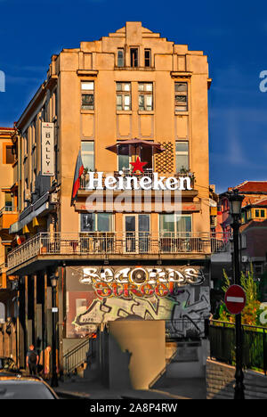 La Heineken bar nella città vecchia di Plovdiv. La Bulgaria; Foto Stock