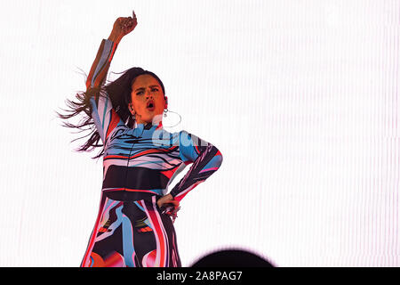 Texas, Stati Uniti d'America. 09Nov, 2019. Rosalía esegue durante la seconda Astroworld annuale Festival presso NRG Park il 9 novembre 2019 a Houston, Texas. Credito: MediaPunch Inc/Alamy Live News Foto Stock