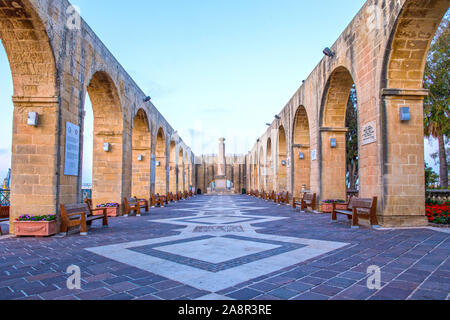 Upper Barrakka Gardens presso la mattina presto, Valletta, Malta Foto Stock