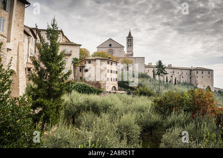 Basilica di Santa Chiara, Assisi, Umbria, Italia, Europa Foto Stock