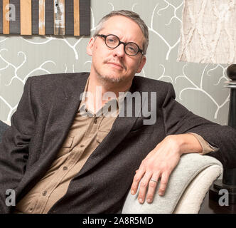 American film del regista Adam Mckay a Londra per il premier del suo nuovo film "Big Shorts'. Novembre 2015 Foto Stock