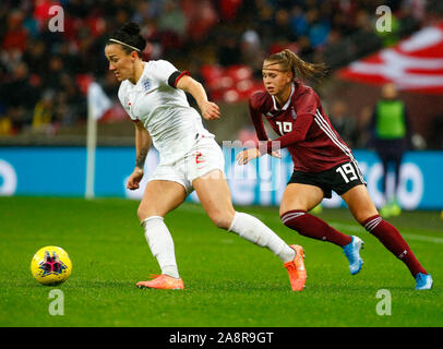 Londra, Inghilterra. Novembre 09: Lucy bronzo di Inghilterra donne durante le donne amichevole internazionale tra le donne in Inghilterra e in Germania le donne a Wembley s Foto Stock