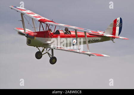 De Havilland Tiger Moth DH82A in volo Foto Stock