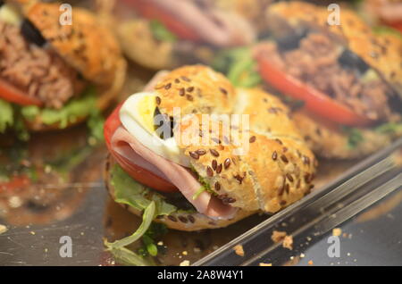 gustosi panini e antipasti italiani Foto Stock