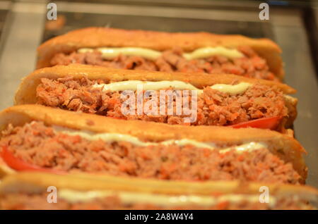 gustosi panini e antipasti italiani Foto Stock